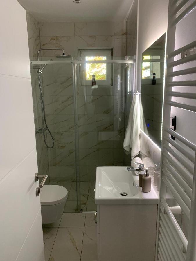 Apartman Na Jezeru ザグレブ エクステリア 写真