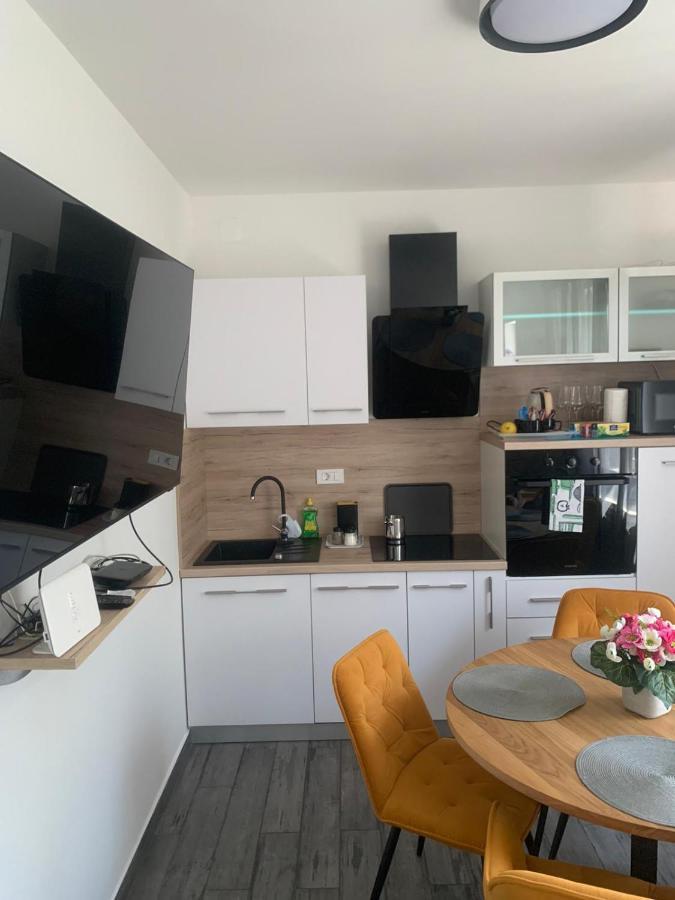 Apartman Na Jezeru ザグレブ エクステリア 写真