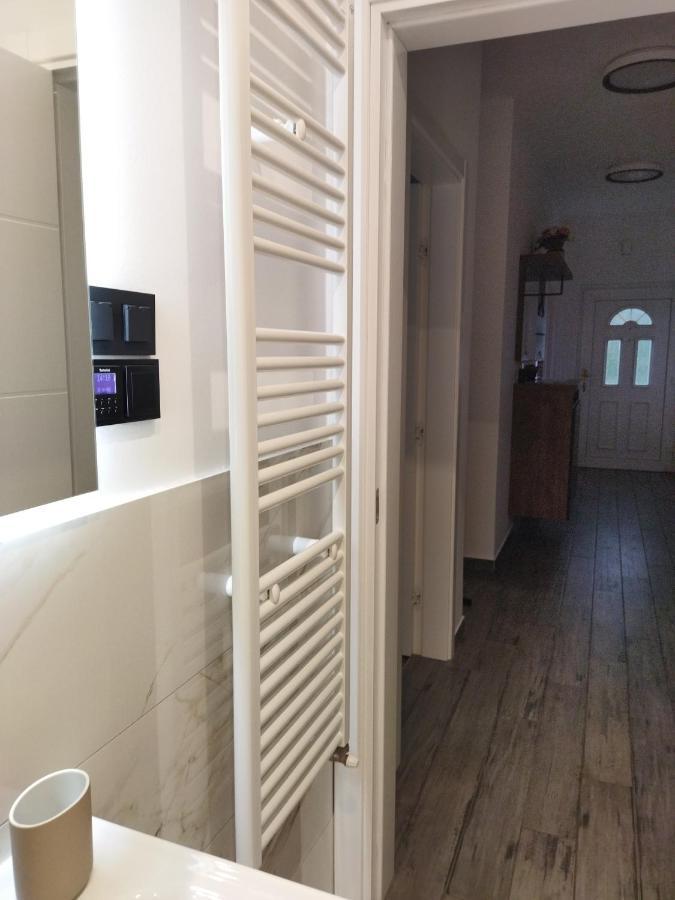 Apartman Na Jezeru ザグレブ エクステリア 写真