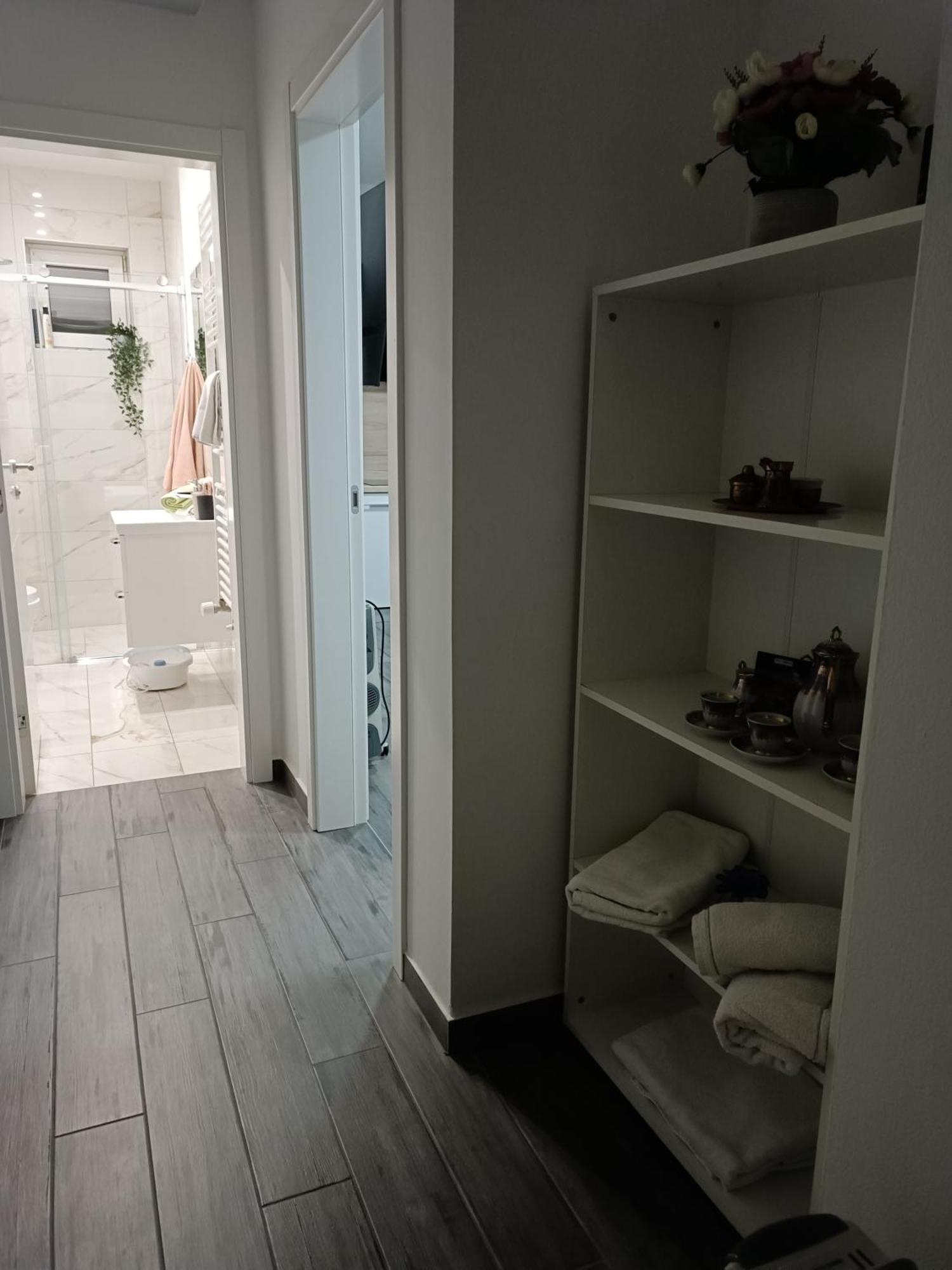 Apartman Na Jezeru ザグレブ エクステリア 写真