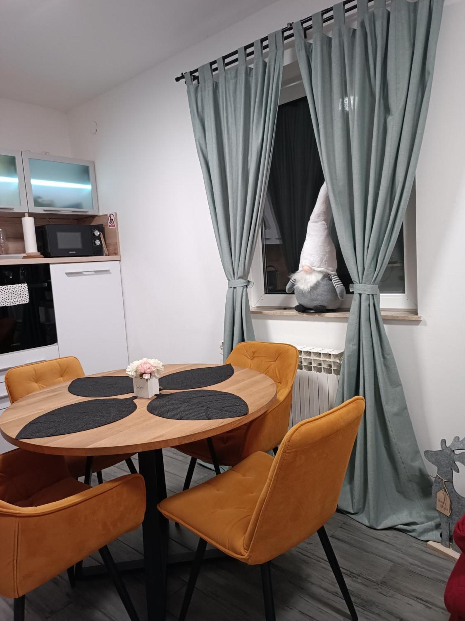 Apartman Na Jezeru ザグレブ エクステリア 写真