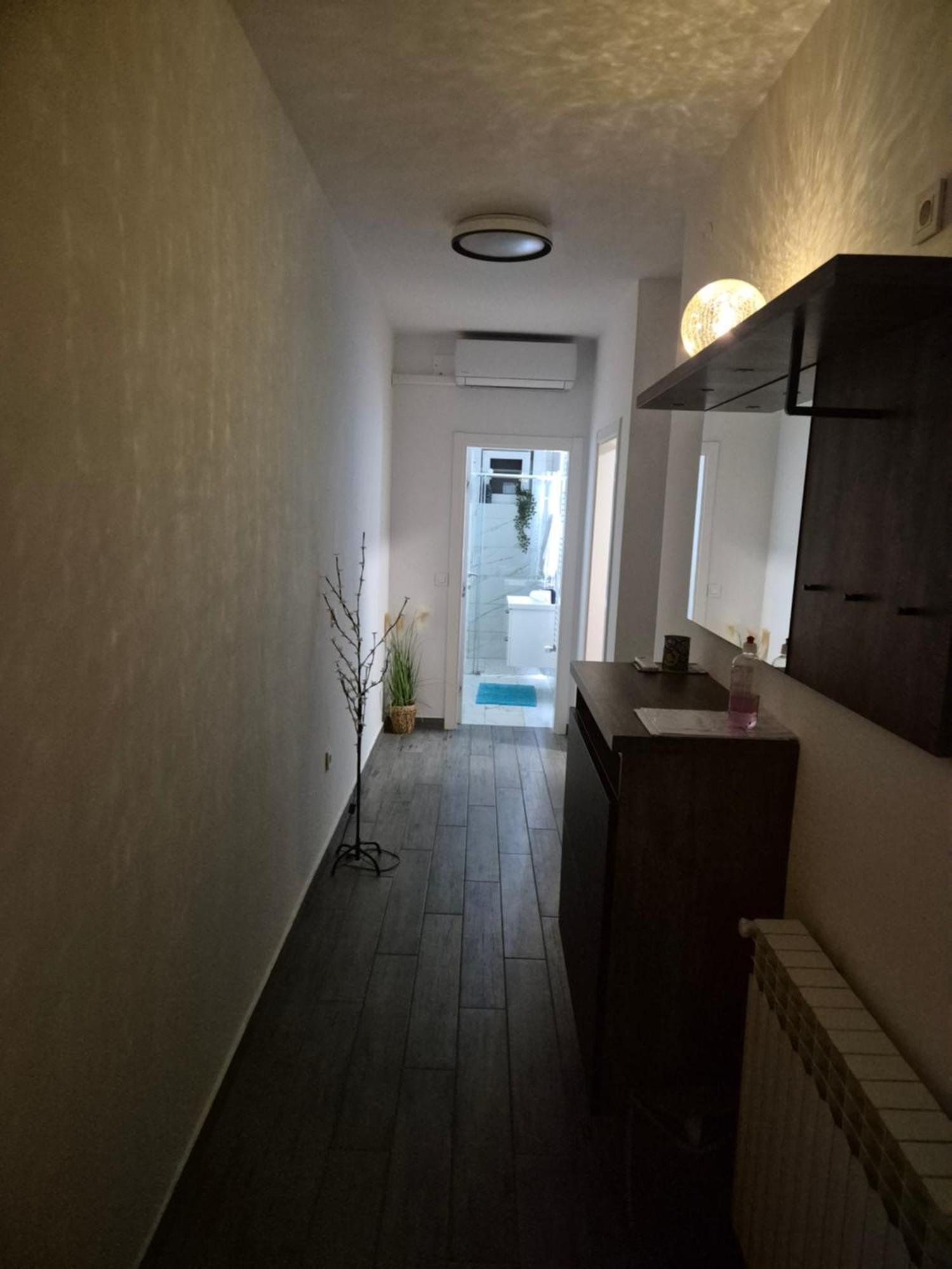 Apartman Na Jezeru ザグレブ エクステリア 写真